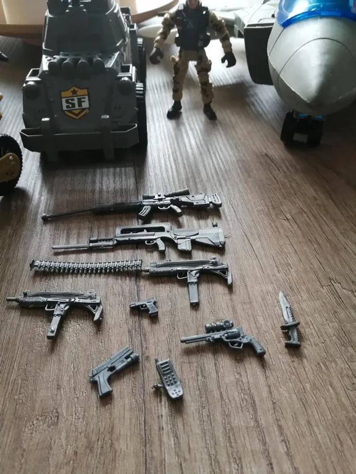 Lot de jouets militaire - photo numéro 6