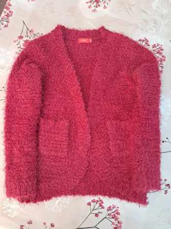 Superbe gilet très doux et moelleux, poches, fushia - T 6 ans - Tissaïa