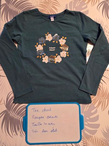 Tee shirt fleur et sequins