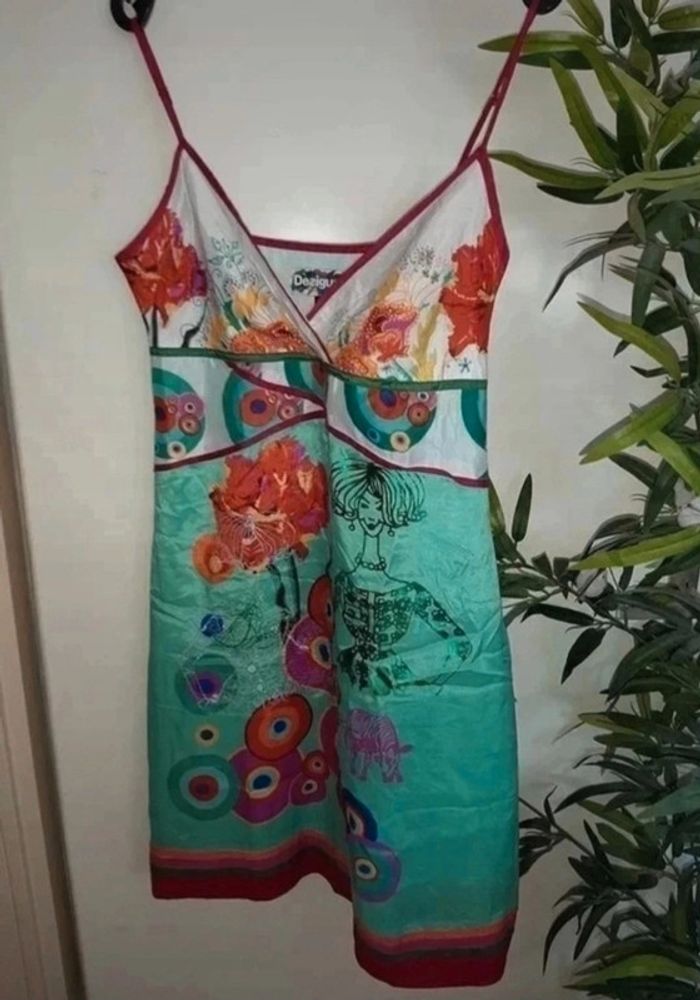 Robe Desigual