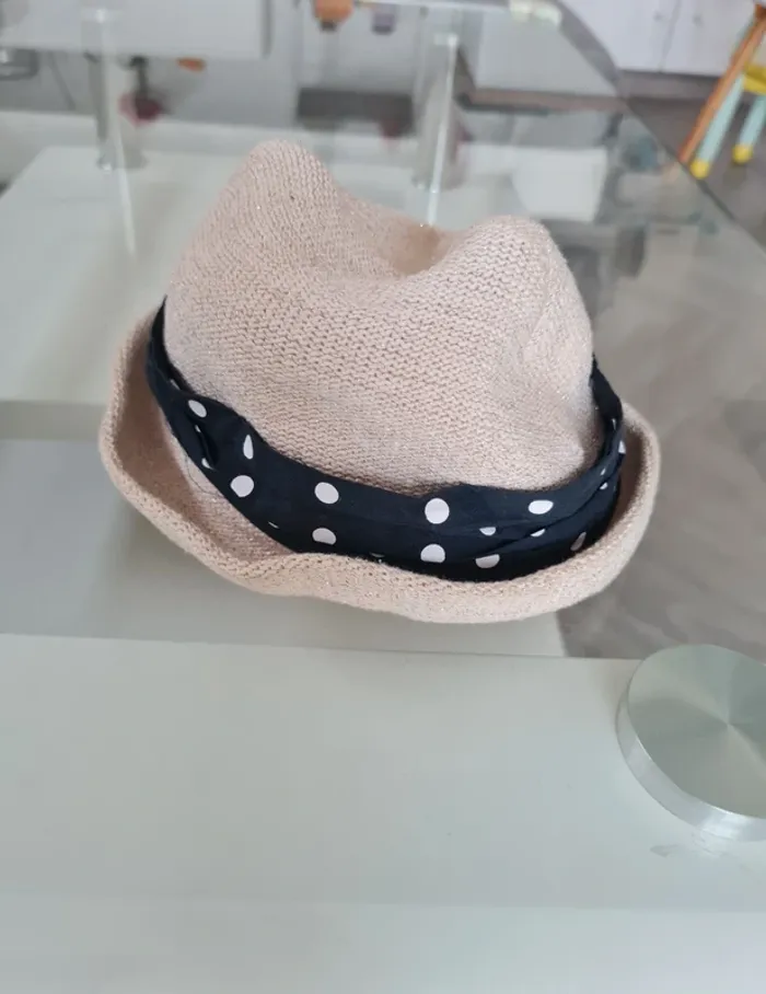 ● De 3 à 6 mois ● Chapeau Taille 45 - photo numéro 2