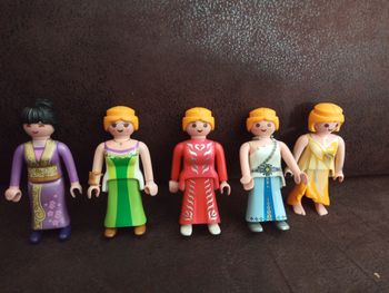 Lot de 5 Personnages Femmes "Playmobil"