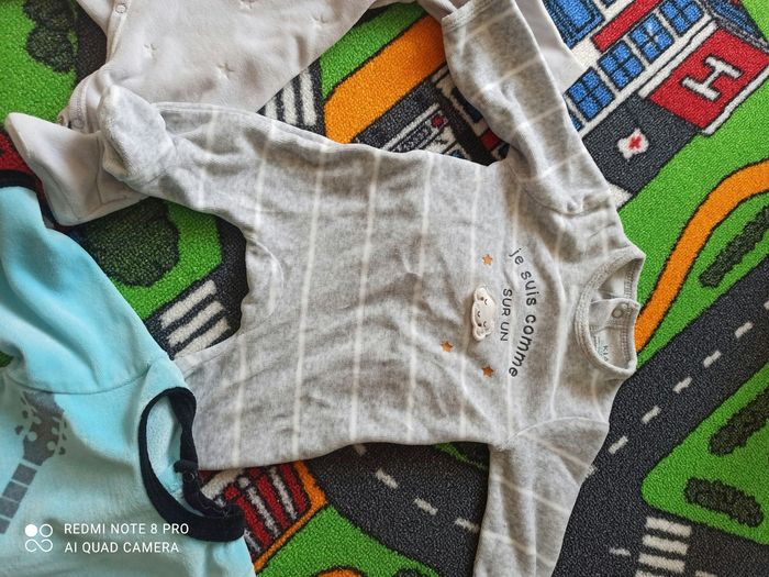 Pyjamas - photo numéro 4