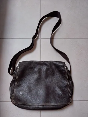 Sacoche en cuir marron foncé Longchamp