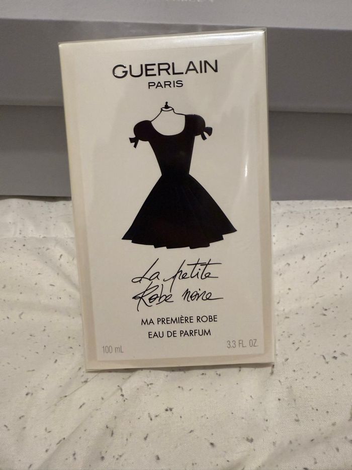 Parfum la petite robe Noire