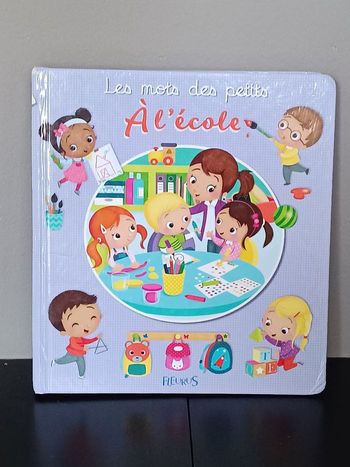 Livre "à l'école"