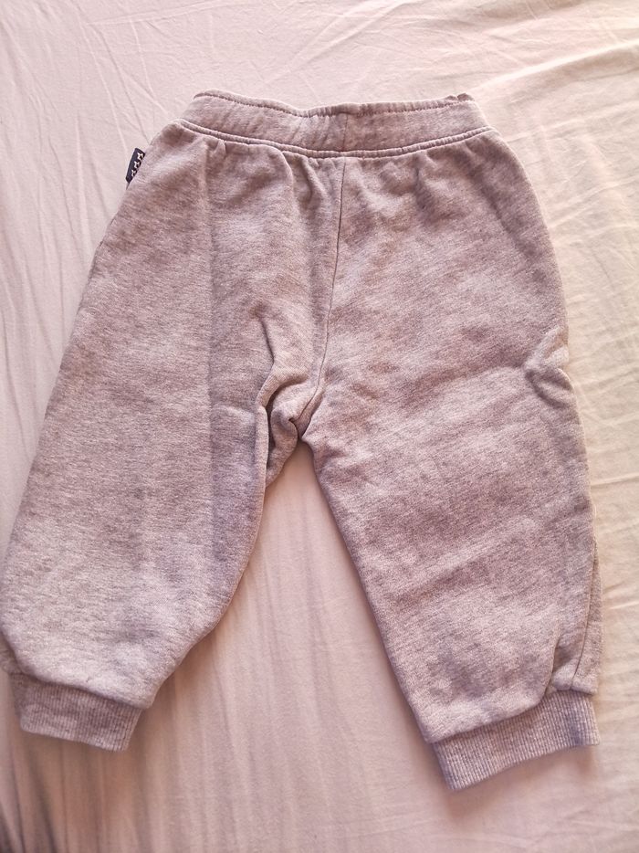 Lot pantalons petits cailloux 23 mois - photo numéro 8