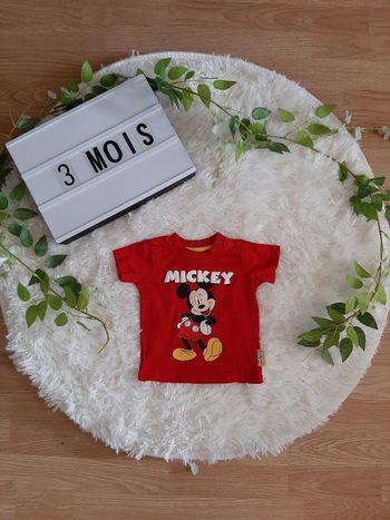 Tee-shirt Mickey rouge