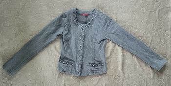 Gilet gris avec perles 12 ans