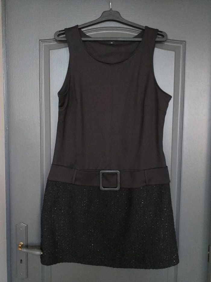 Robe mini noir & noir pailleté 46/3XL - R