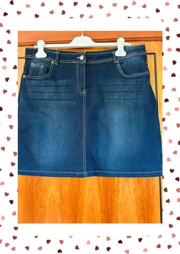 Jupe en jeans 46 neuve