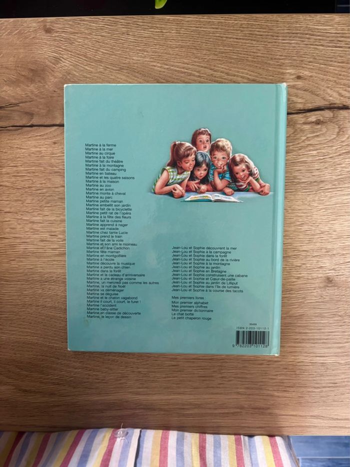 Livre Vintage Martine à la maison pour Enfants - photo numéro 2