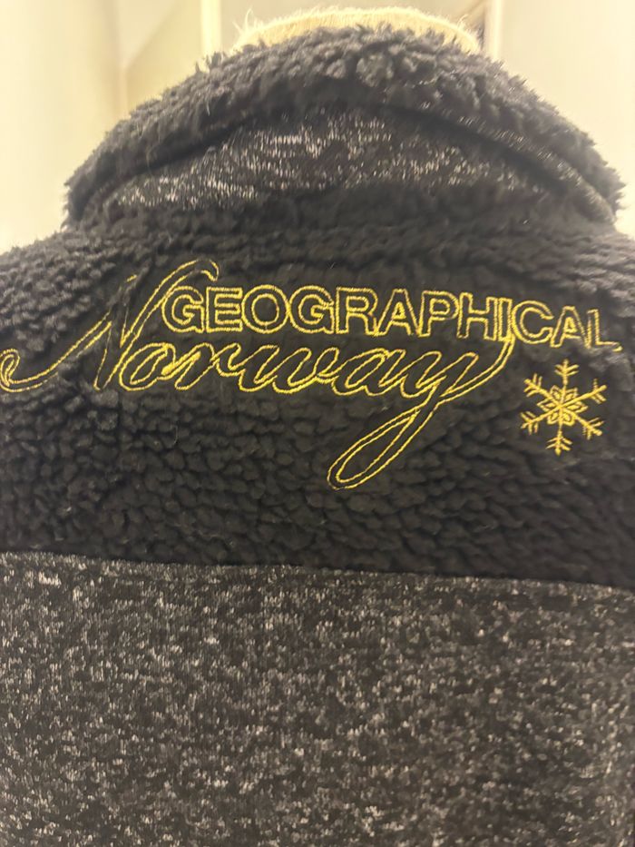Veste polaire Geographical Norway taille M neuve - photo numéro 3