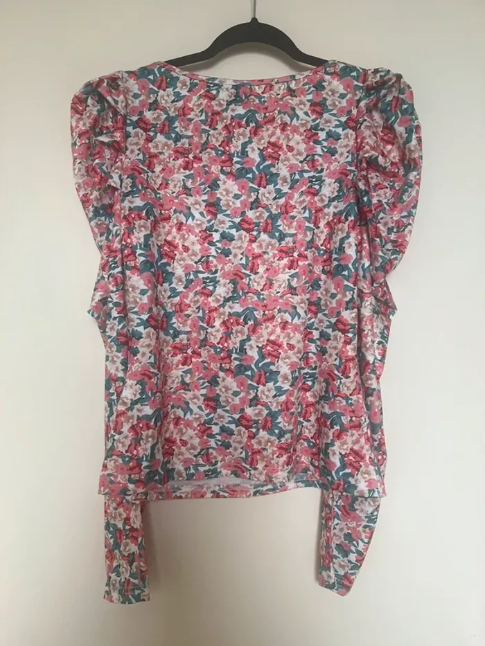 T-shirt T36 Neuf 🌸 - photo numéro 4
