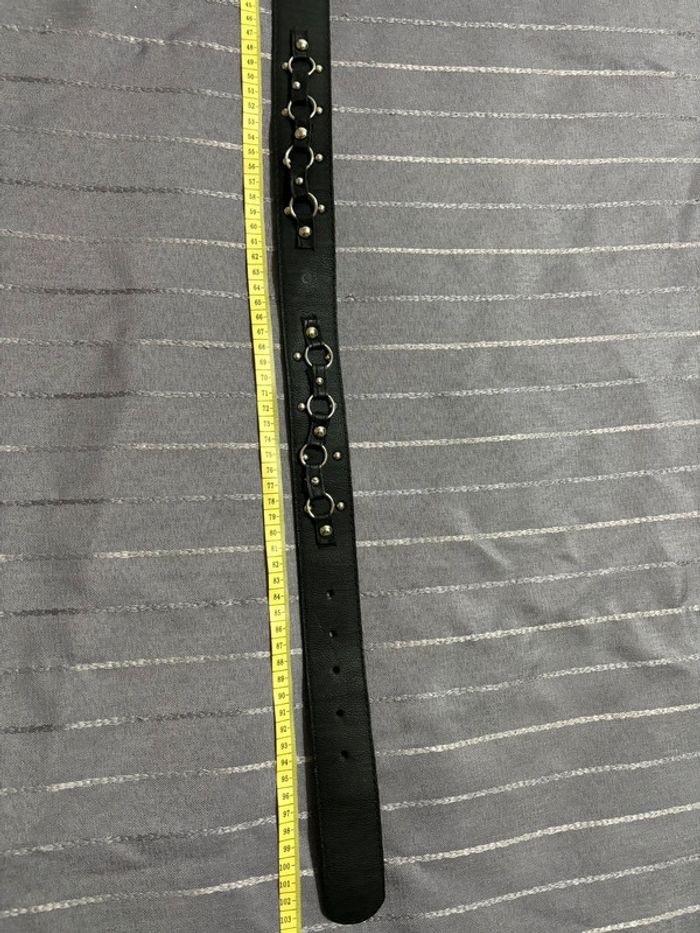 Superbe ceinture noire gothique/rock avec clous et anneaux et clous 90 cm neuve - photo numéro 10