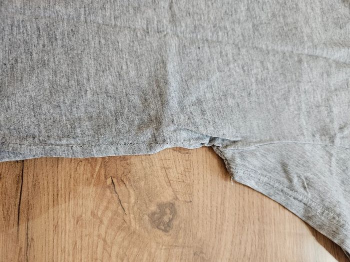 T-shirt homme retailler S - photo numéro 3