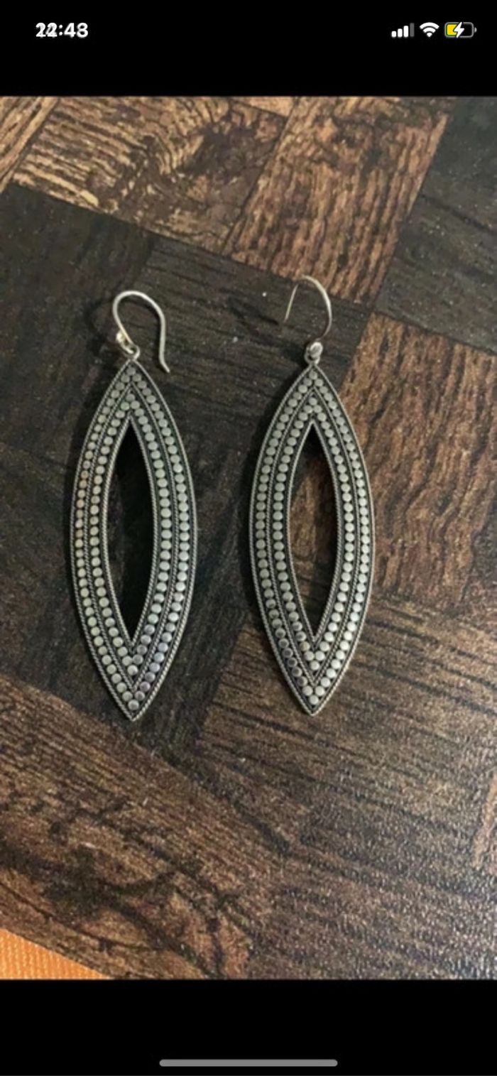 Boucle d’oreille