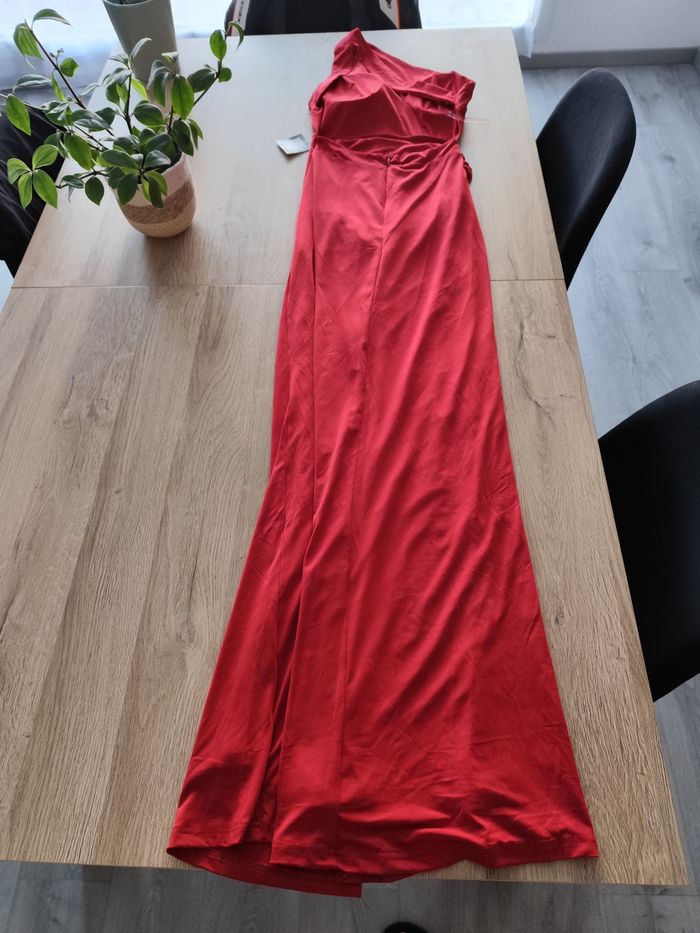 Robe échancrée rouge - photo numéro 4