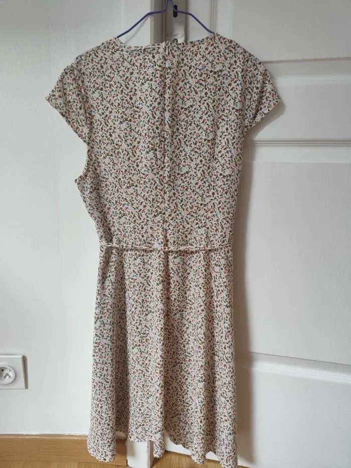 Robe d'été fluide fleurie - photo numéro 7