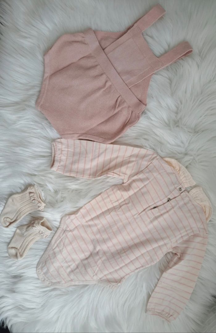 Ensemble pour bébé fille 6mois - photo numéro 4
