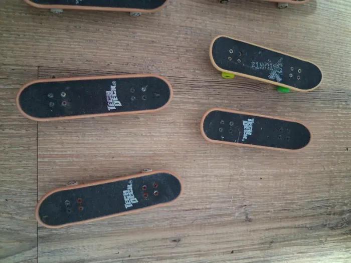 Lot de 10 Fingerboards Tech Deck – séries collector - photo numéro 9
