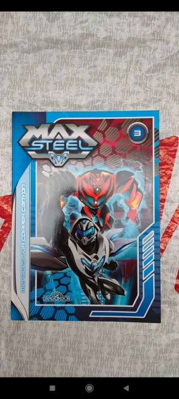 Livre Max Steel