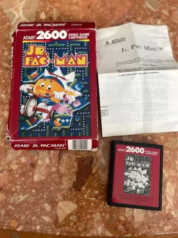Atari 2600 avec sa notice 1987  Printed 1987 in Taiwan