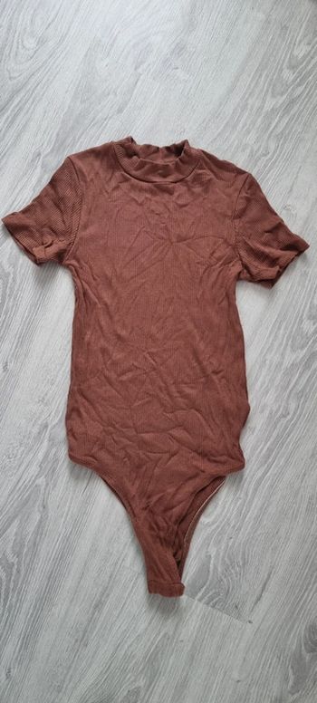 Body MC marron  taille S Jennyfer