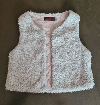 Veste sans manche taille 6 ans