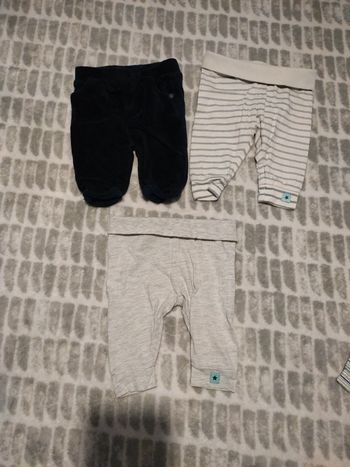 Lot pantalons 1 mois