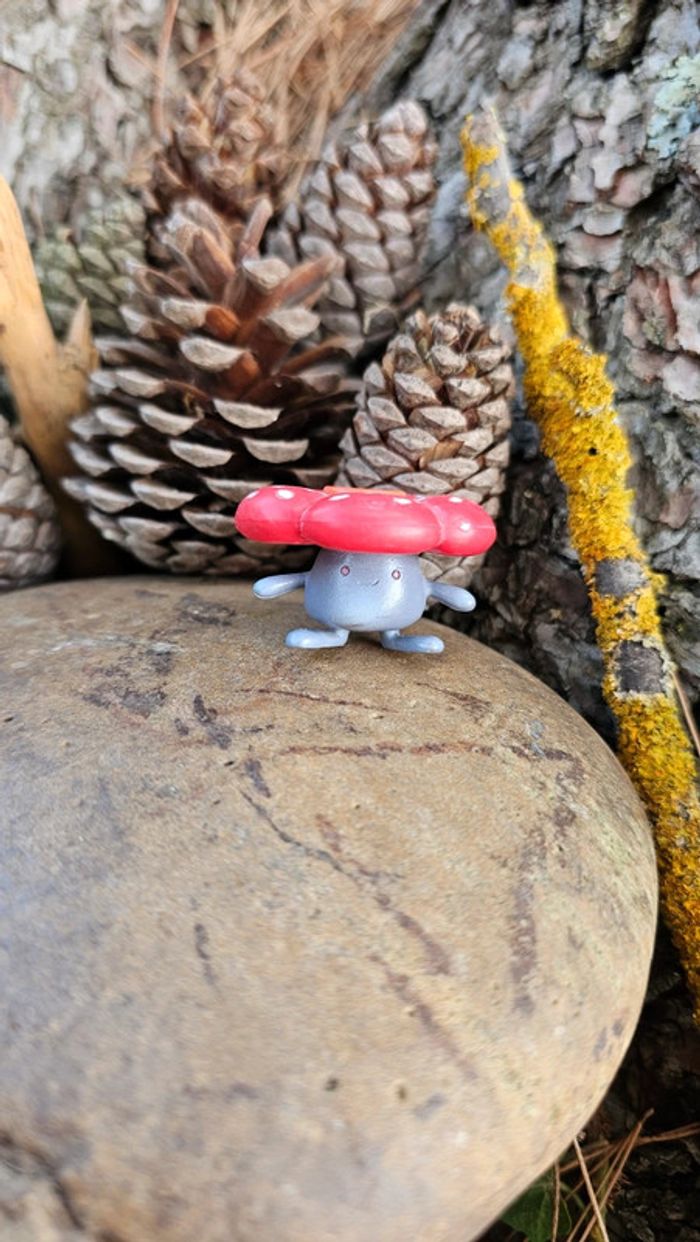 Super figurine Pokemon Nintendo tomy C.G.T.S.J rafflesia