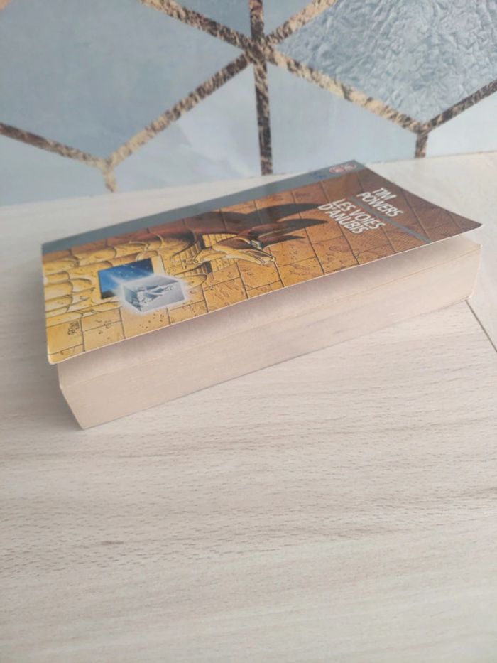 Livre poche science fiction les voies d'Anubis Tim Powers - photo numéro 4