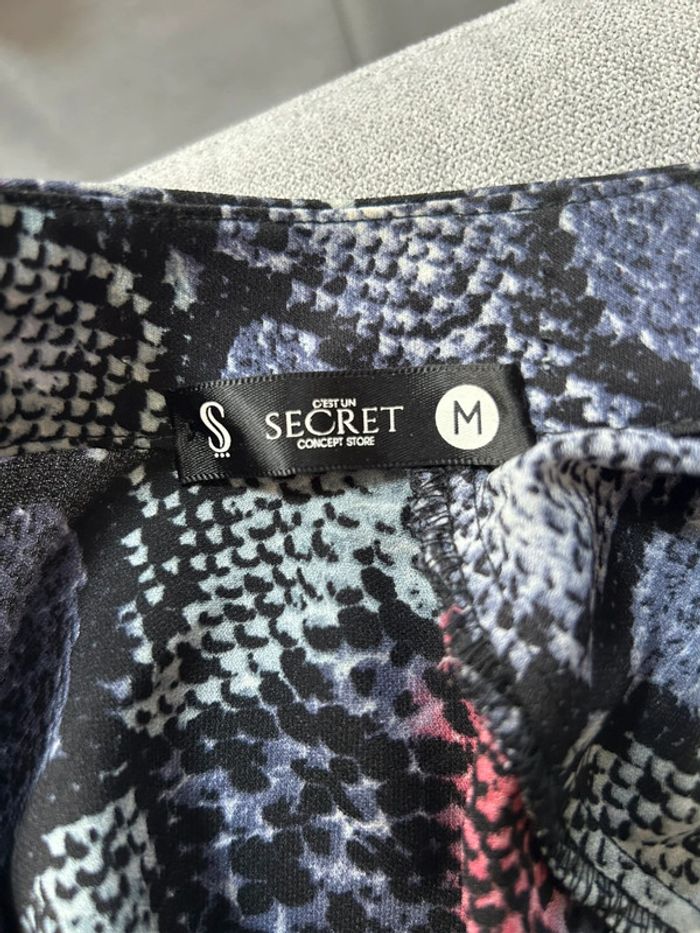 Blouse imprimé serpent taille M - photo numéro 6