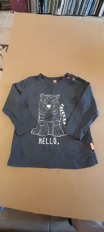 T-shirt "hello"