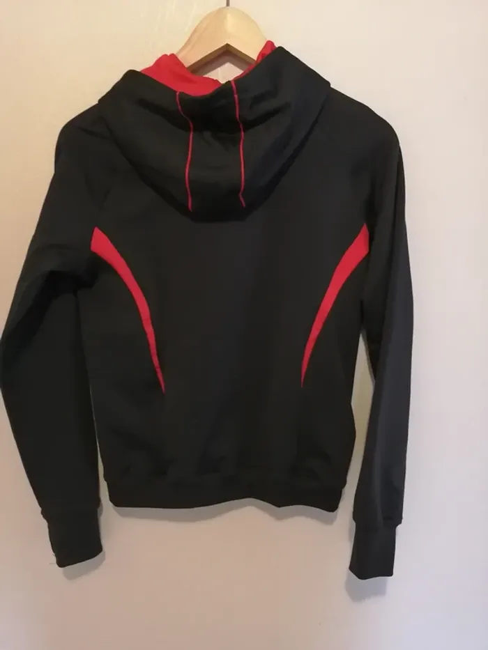 Pull à capuche Domyos Decathlon taille S ou 14/16 ans - photo numéro 3