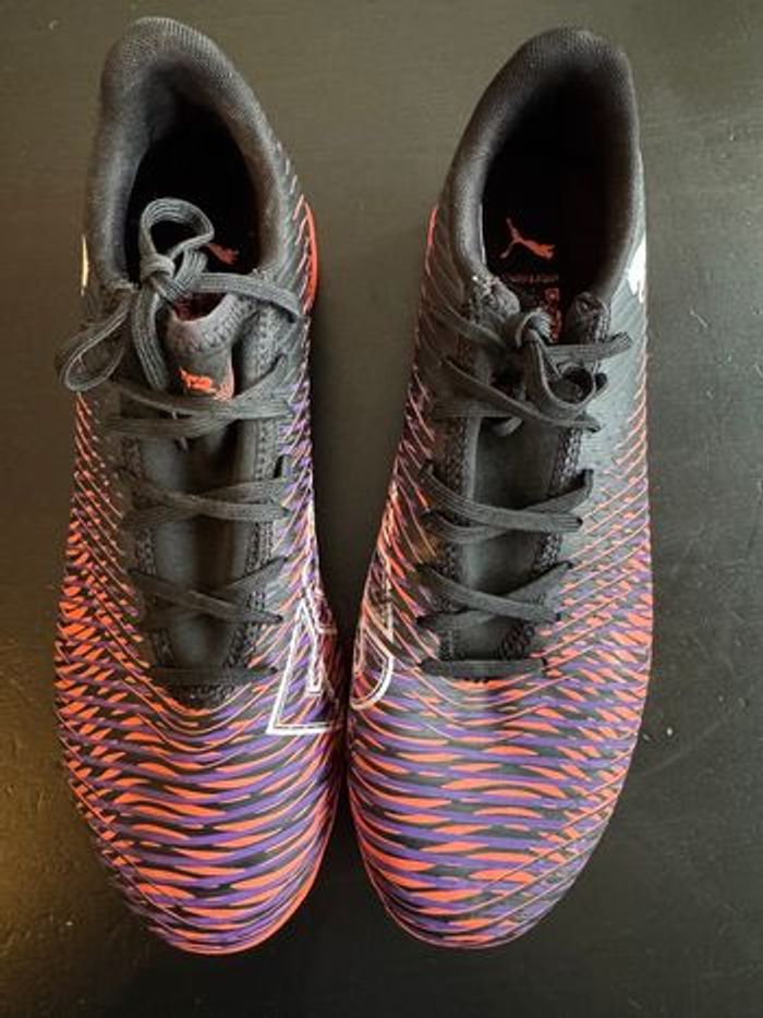 Chaussures de football puma pointure 42 - photo numéro 3