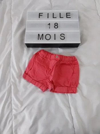 Short fille 18 mois Tape a l'œil
