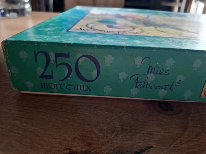 Puzzle Nathan Miss Petticoat vintage année 1979 made in France - photo numéro 4