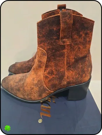 Boots Semerdjian 37