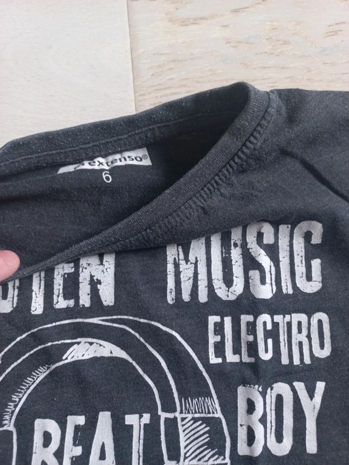 T shirt - photo numéro 3