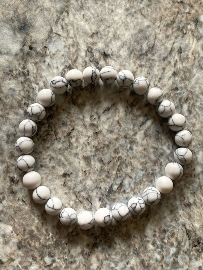 Bracelet en perle blanc - photo numéro 2