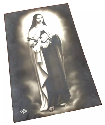 Carte postale ancienne  Thérèse aux roses  Editeur NB 0133