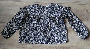 Blouse fleurie taille 4 ans