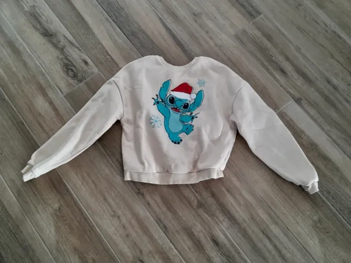 Sweat de Noël Stitch