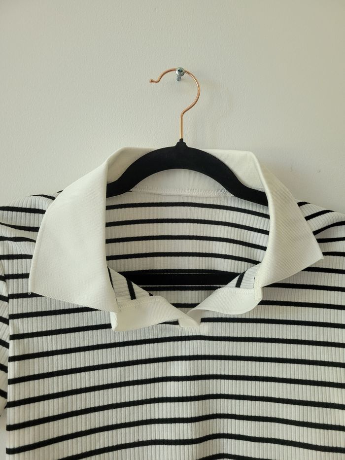 Top court Shein rayé noir et blanc col polo - Taille 36 - Très bon état - photo numéro 2