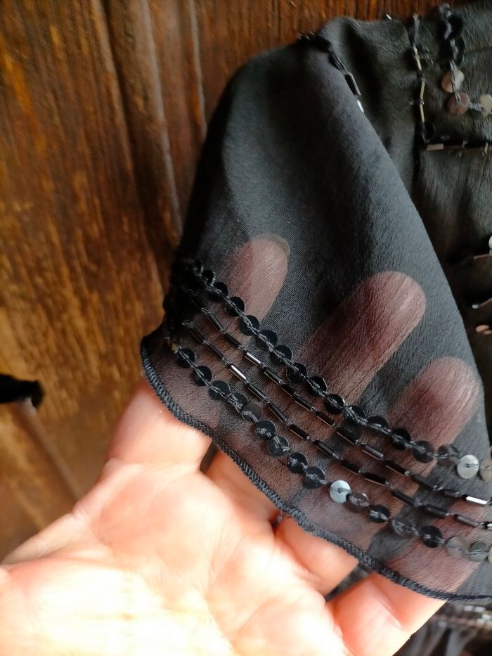 Très belle robe Troizenfants 2 ans - photo numéro 3