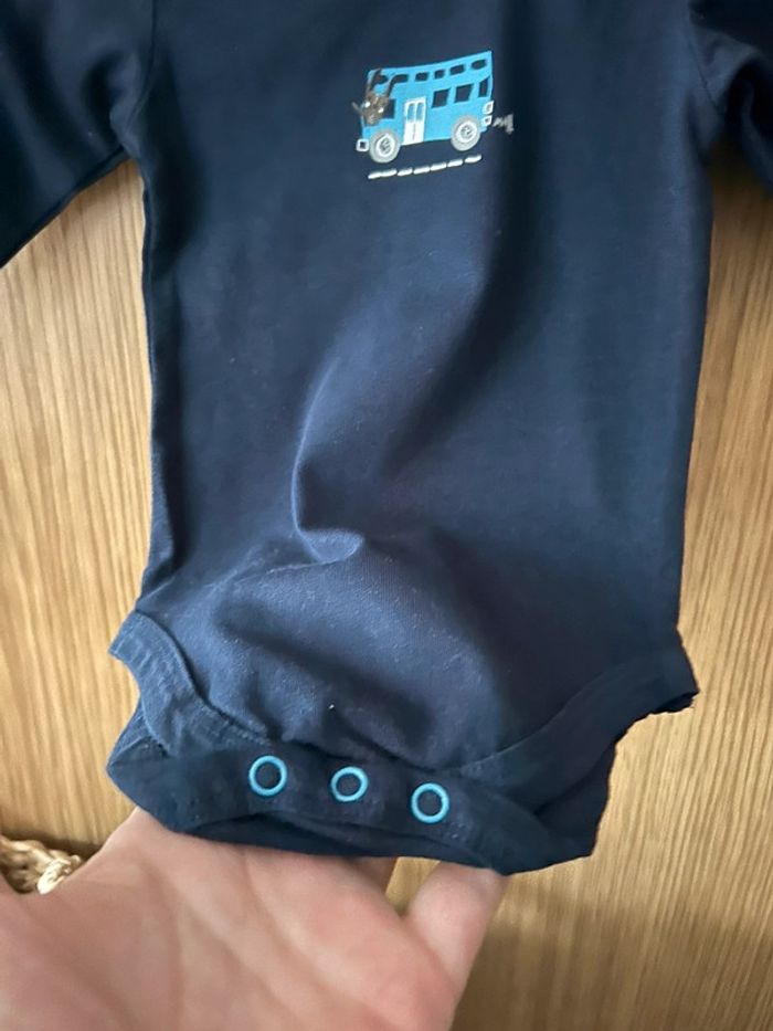 Lot de 3 articles taille 6 mois - photo numéro 12