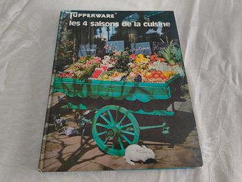 Livre les 4 saisons de la cuisine tupperware 