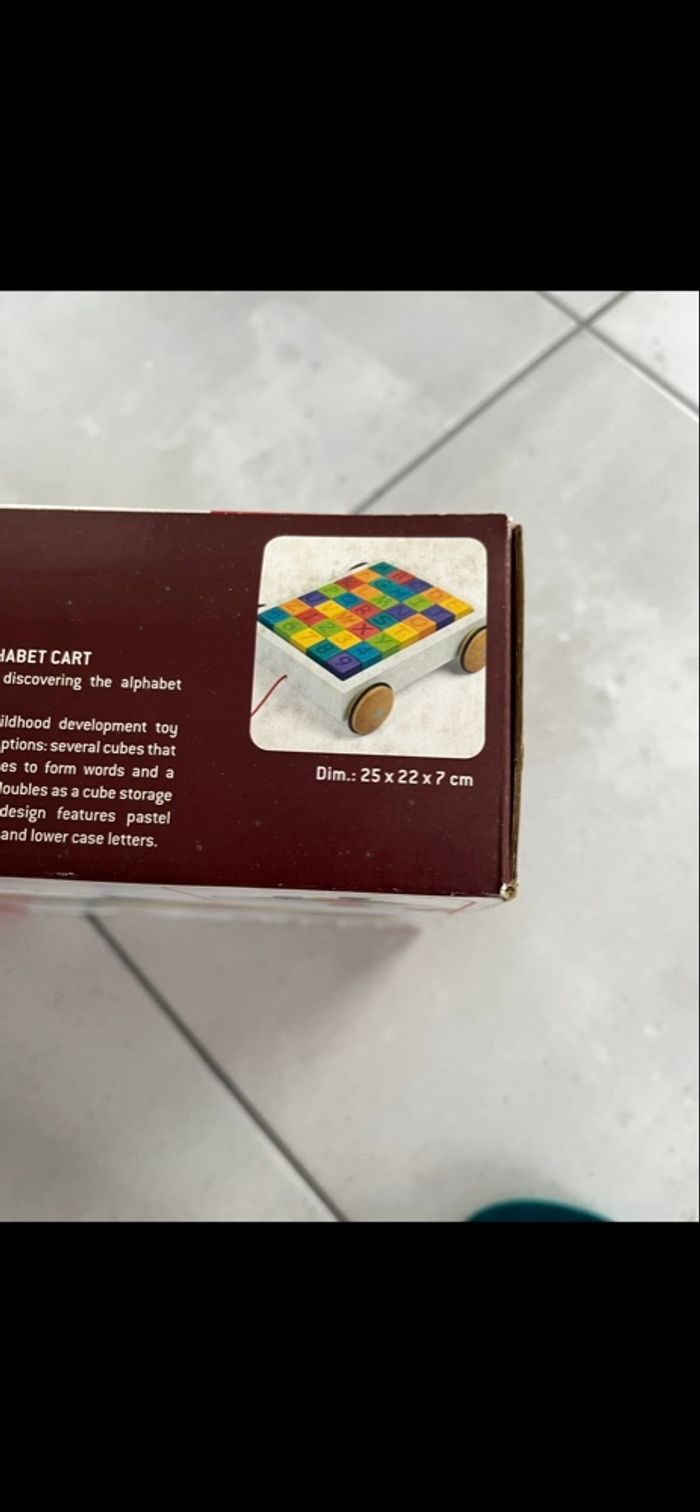 Chariot 35 cubes alphabet - photo numéro 2