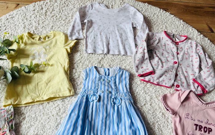 Lot vêtement bébé fille - photo numéro 2